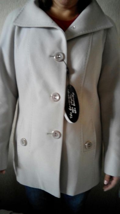 Продам пальто женское