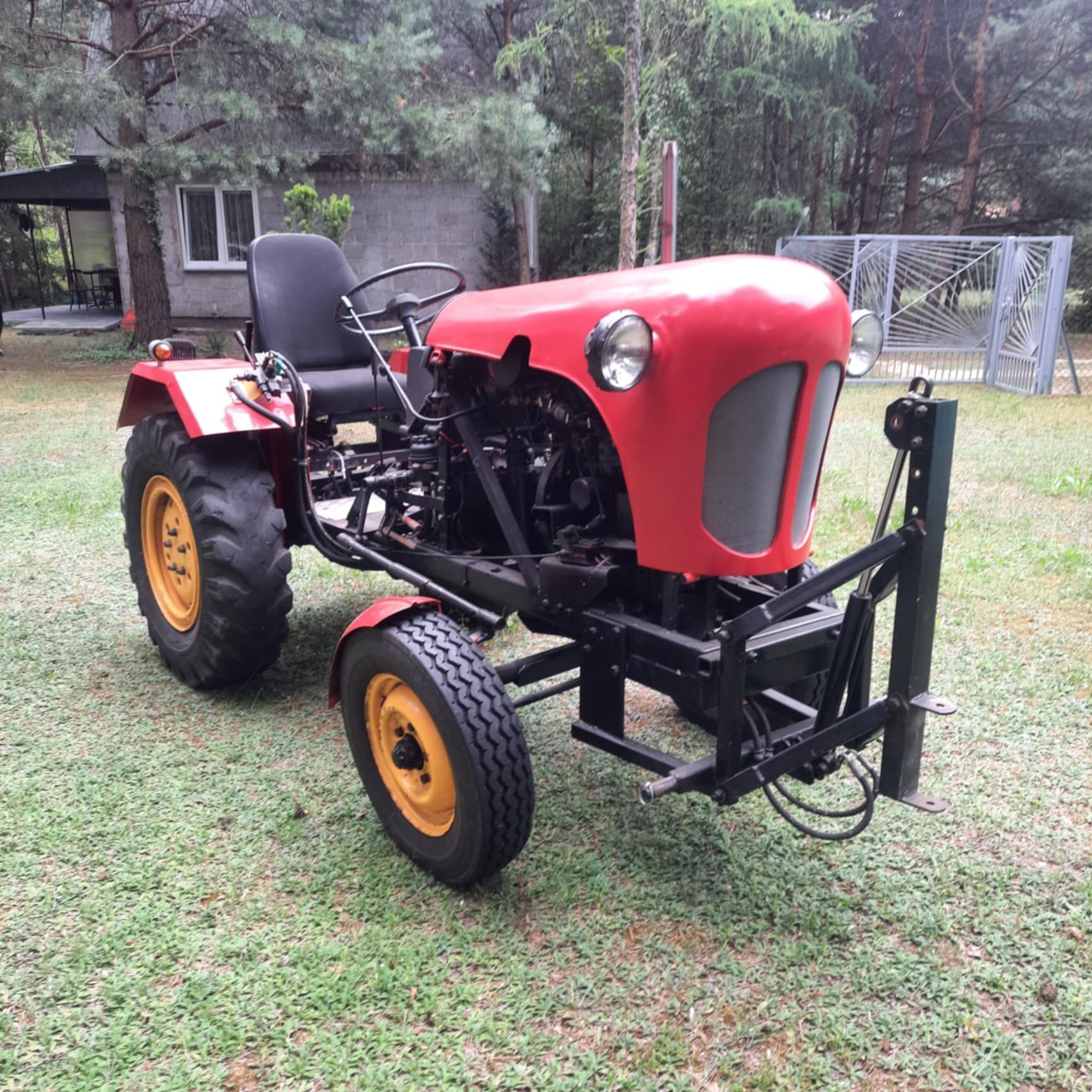 Fajny Traktor Tom