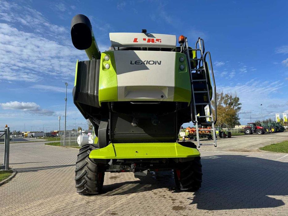 Зернозбиральний комбайн Claas Lexion 740 2018 рік, 2893/1710