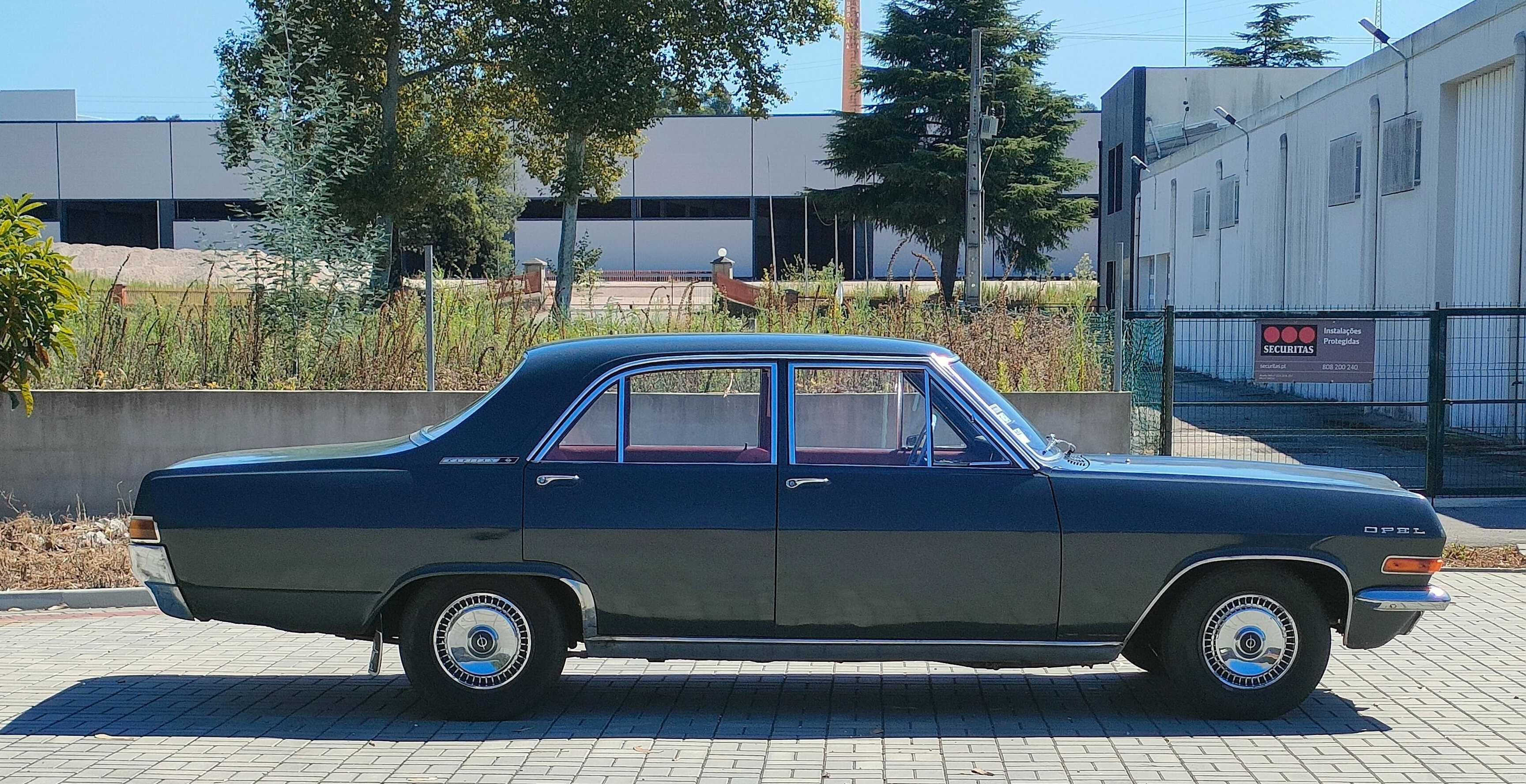 Opel Kapitan 2.8 SE