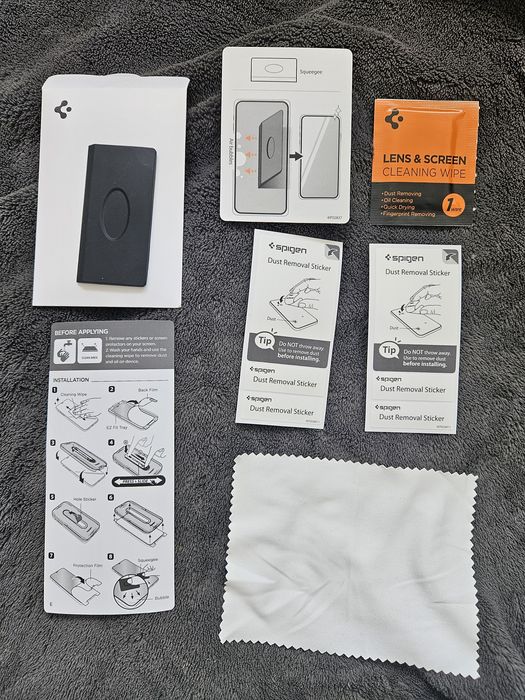 SPIGEN szybka do iPhone 14 Pro Max