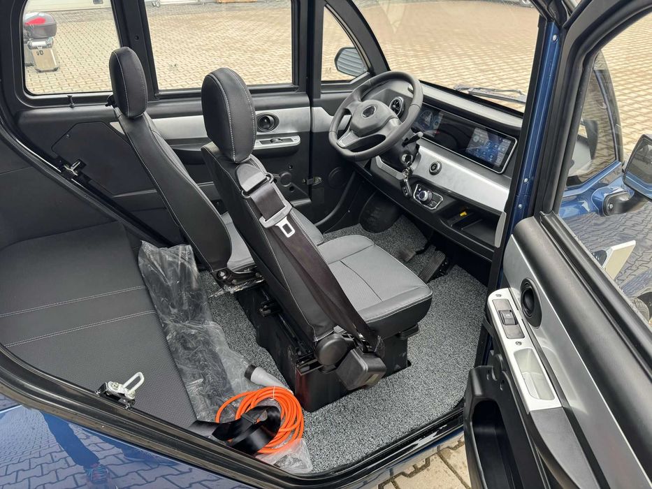 Elektryk Microcar Stormborn XL 12.2024 przeb. 78km aixam l6e  14lat