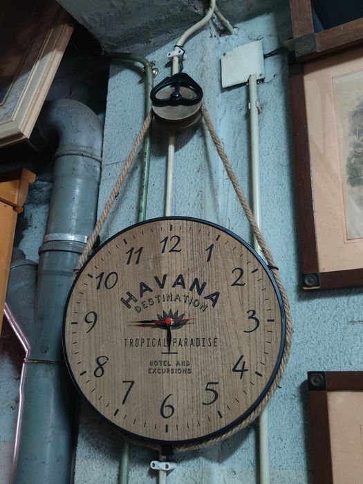 Relógio de Parede Havana Tropical Paradise.
Relógio de parede com um d