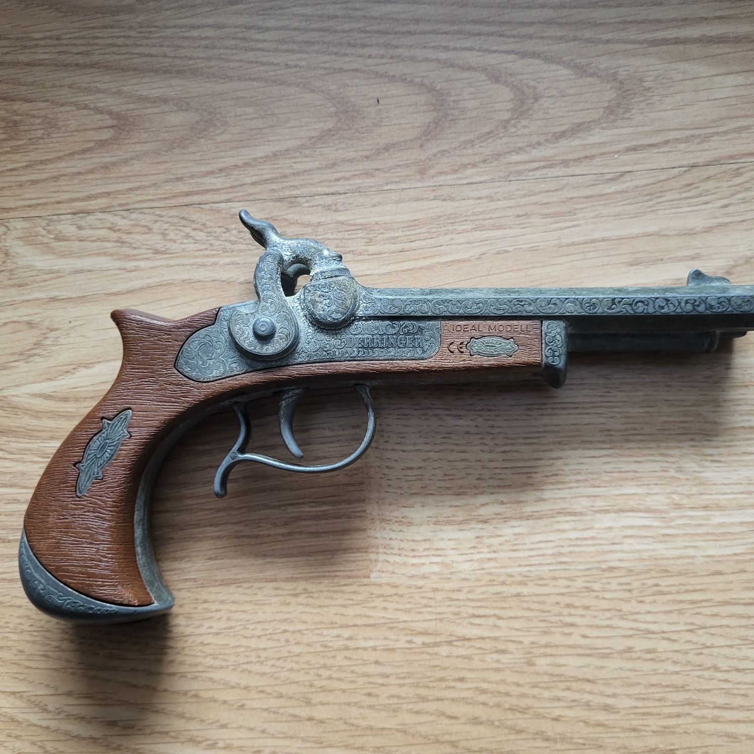 Derringer ideal model kolekcjonerski