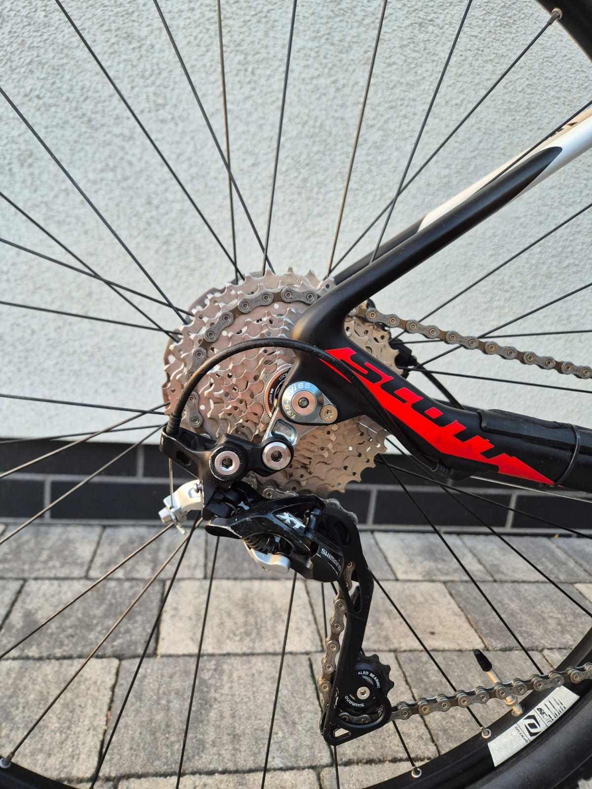 SCOTT scale 930 carbon M