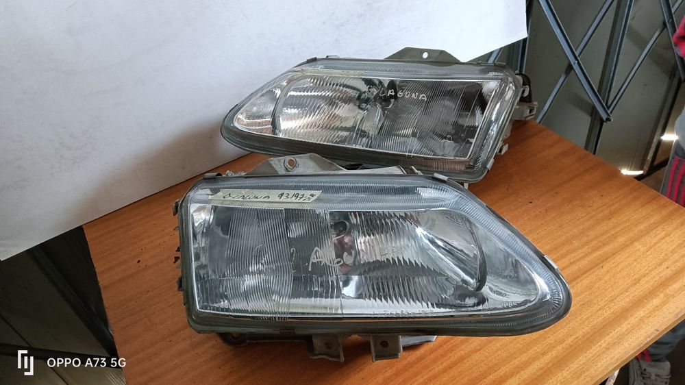 Farol Renault laguna ótica 1994