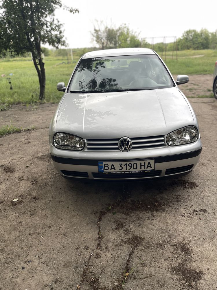 Продам Golf4 1.4 2003рік