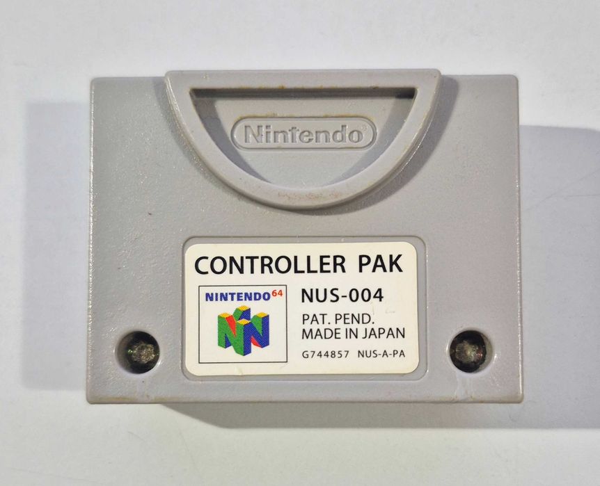 Rumble Pak (NUS-013) + Controller Pak (NUS-004)