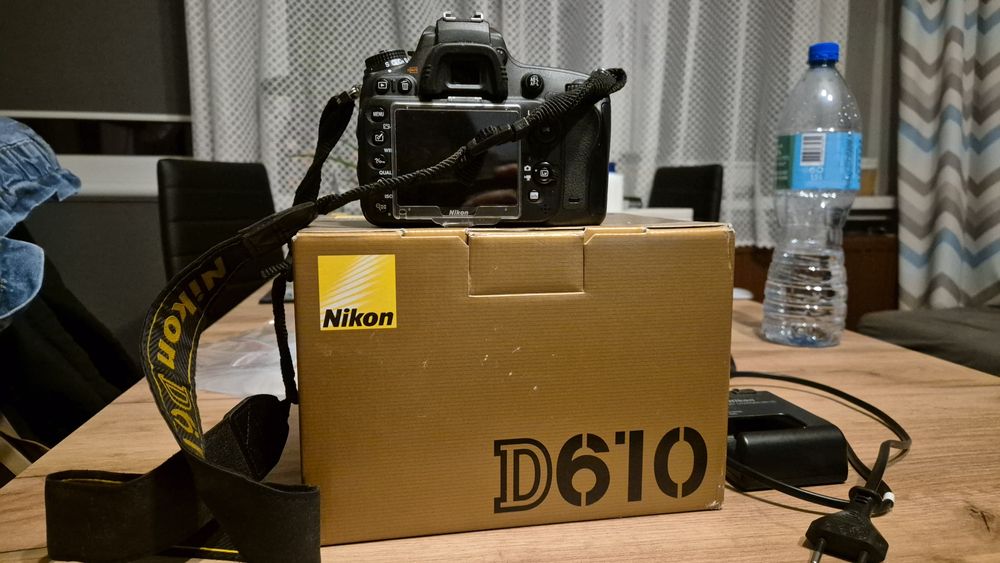 Aparat Nikon D610