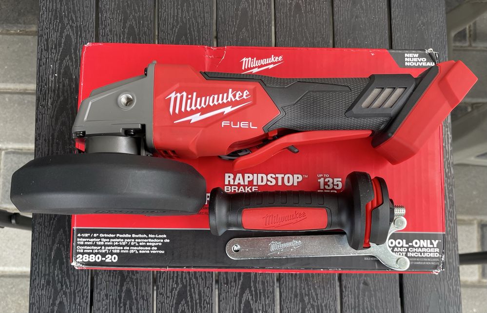 Акумуляторна безщіткова болгарка КШМ ,УШМ Milwaukee2880-20 M18 FUEL