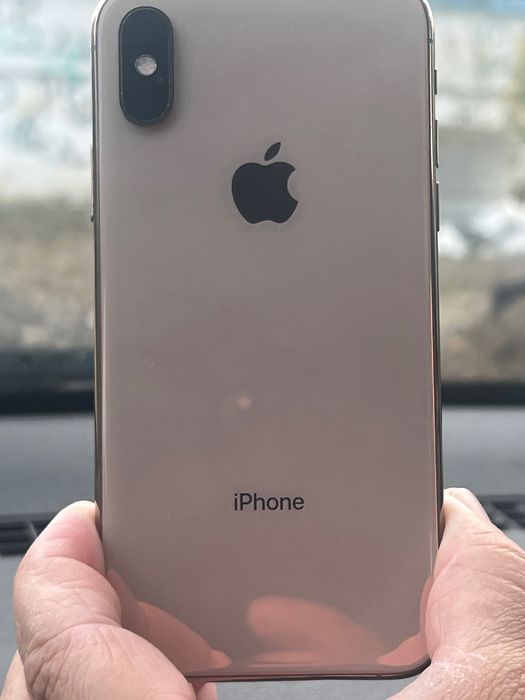 iPhone xs 64 g 74 de bateria