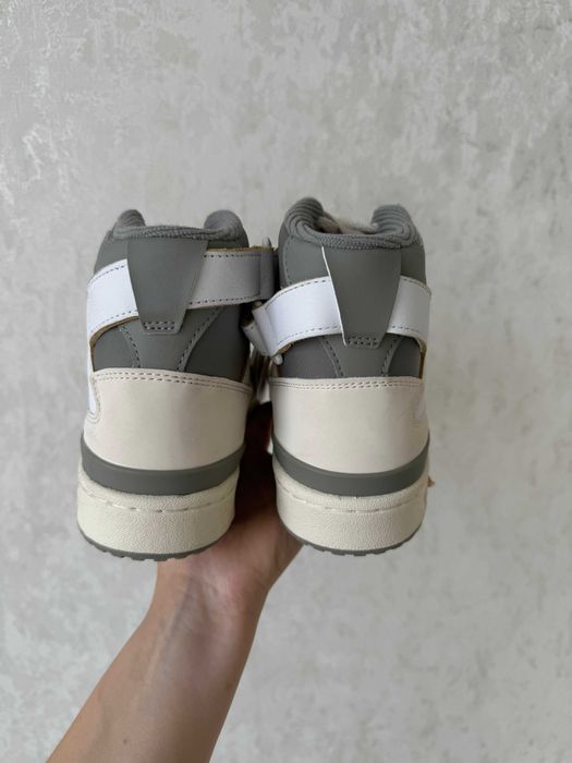 Кросівки хайтопи (беж) адідас