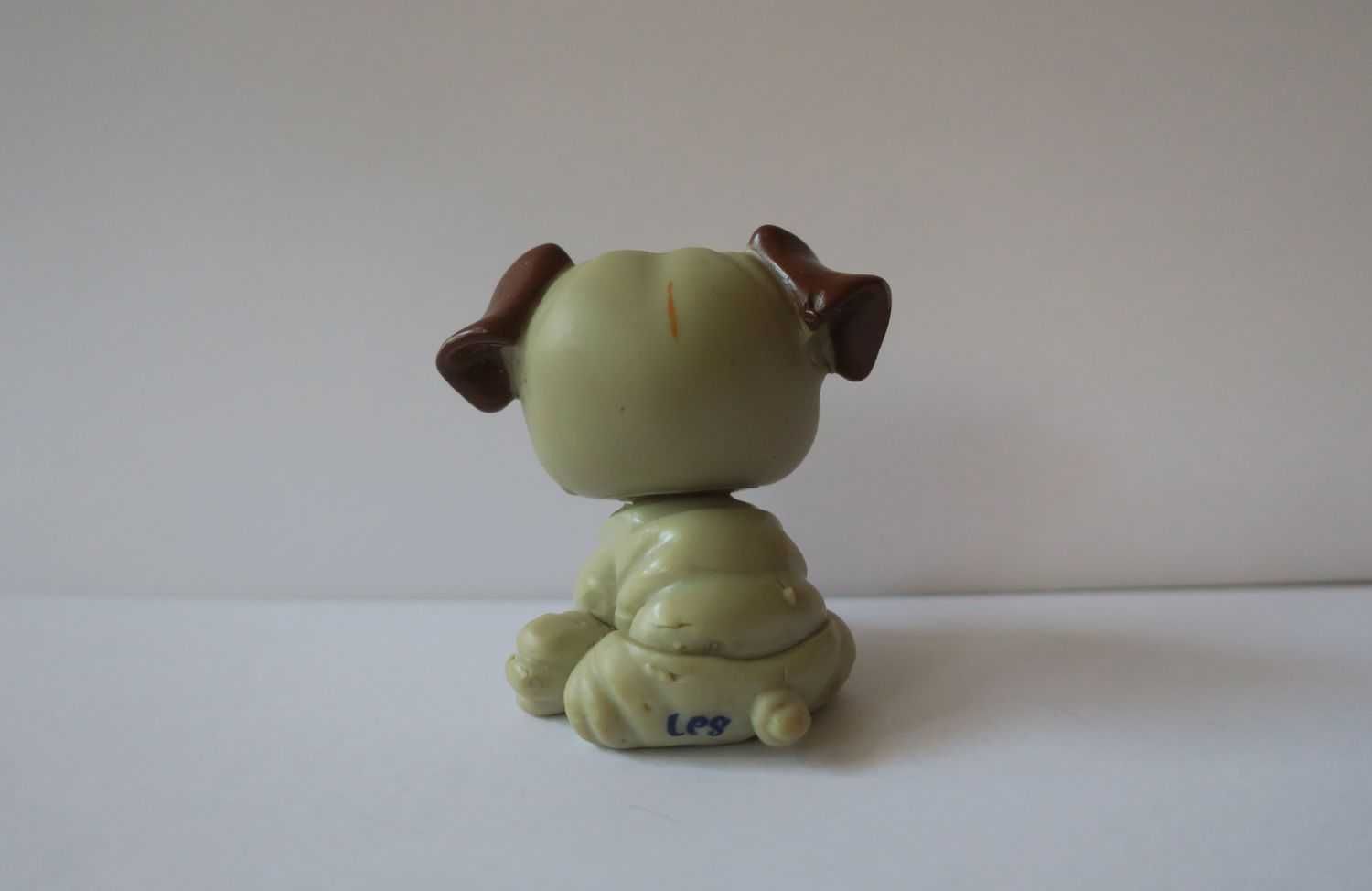 Szary buldog Littlest Pet Shop LPS brązowe uszy