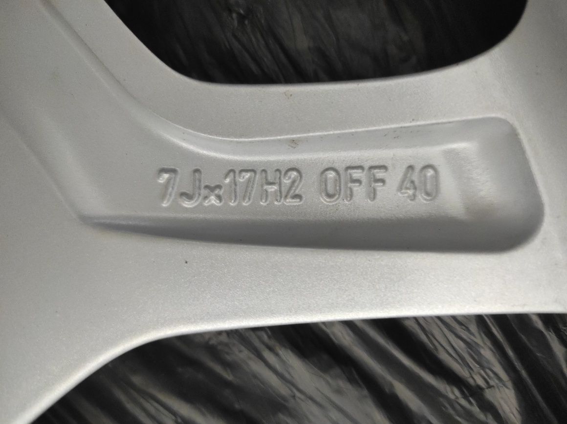 40 Felgi aluminiowe ORYGINAŁ JEEP R 17 5x110 NOWE CZUJNIKI