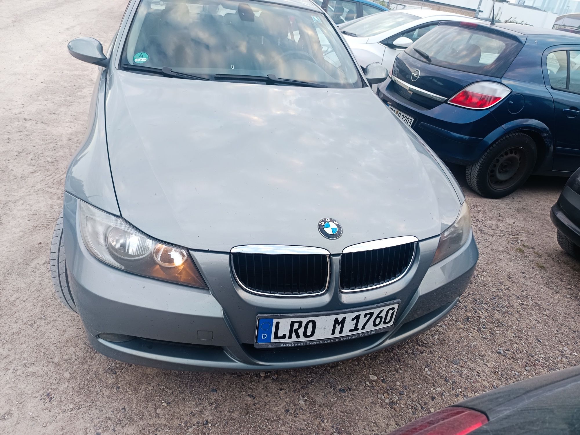 Samochód BMW SERII 3 E90