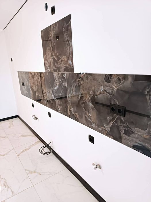 Укладання Плитки | Професійний плиточник | Якість та Гарантія