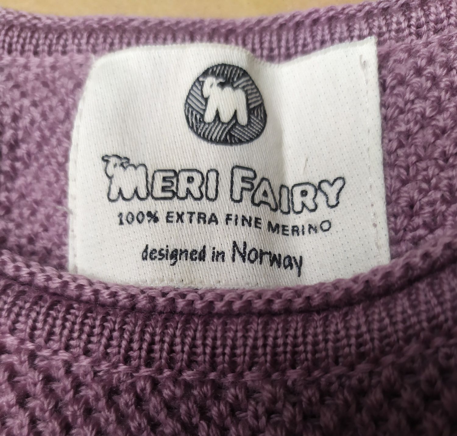 Sweter 100% merino od Meri Fairy, 116/122, pudrowy róż i białe paski