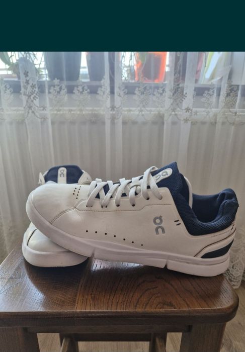 Кроссовки   43р.