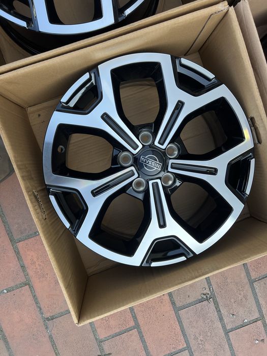 4xfelga aluminiowa 17” NISSAN (5x114,3 ET50) - nowe