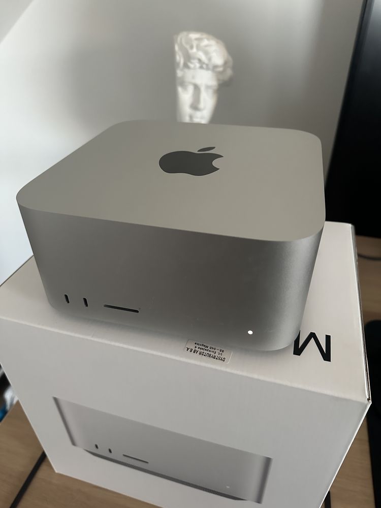 Apple Mac Studio M2 Max 32GB RAM 1TB– jak nowy