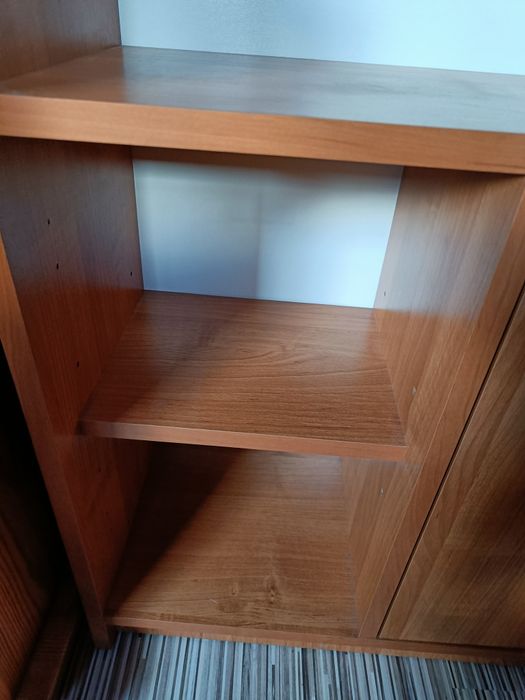 Mebel Komoda , kolor olcha.