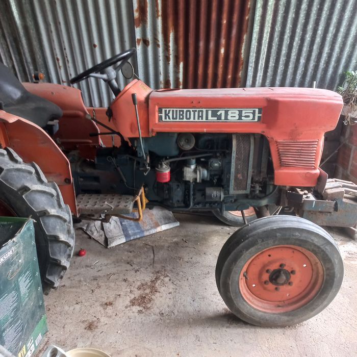Tractor Kubota L 185...