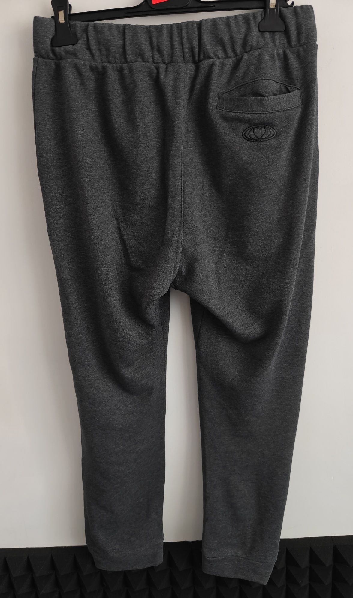 Adidas spodnie sportowe dresowe damskie logowane L/XL