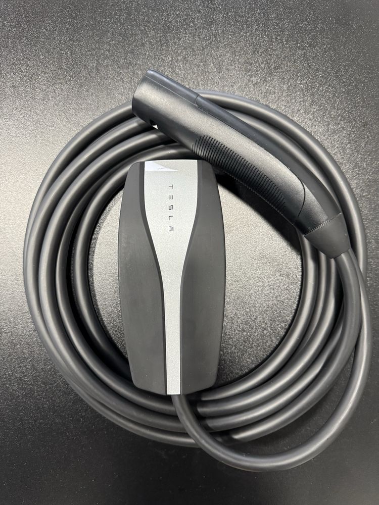 Зарядка Оригінал для Tesla gen 2, New. (32A). USA.