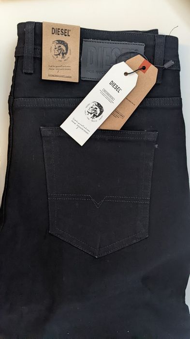 Diesel sleenker czarne 33