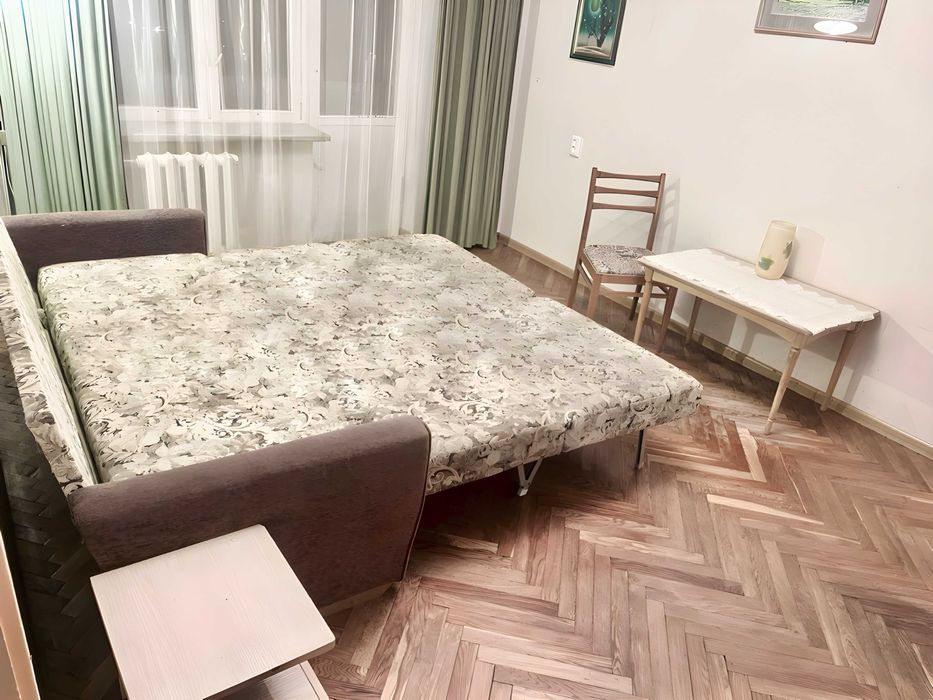 1х квартира метро ЖД Вокзал свет есть всегда, не отключают.