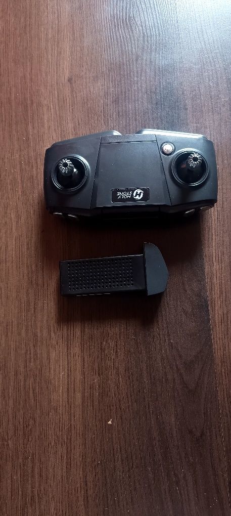 Dron HolyStone HS175D