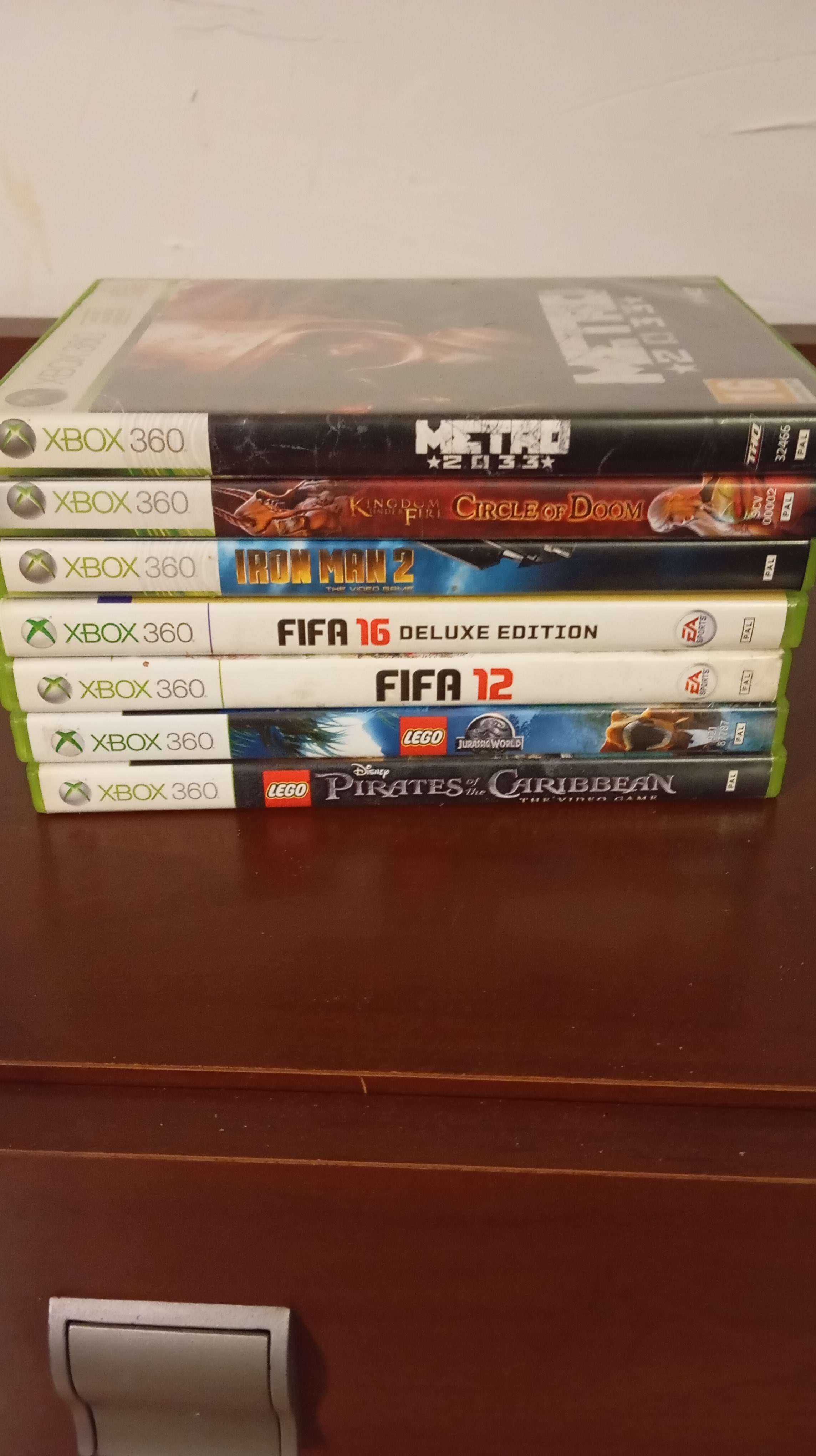 Xbox 360 MW3 Limited Edition + 4 pady + 33 gry + akcesoria