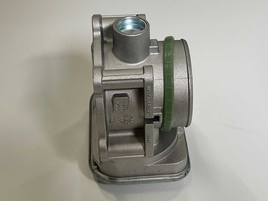 Дросельна заслонка 4891735AC Market OEM НОВА! Chrysler/Dodge/Jeep 2.4
