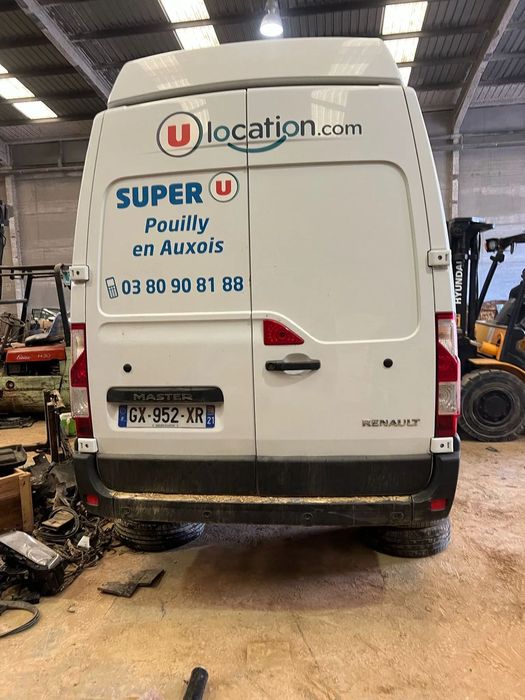 RENAULT MASTER III ZDERZAK TYŁ KOMPLETNY/LAMPY