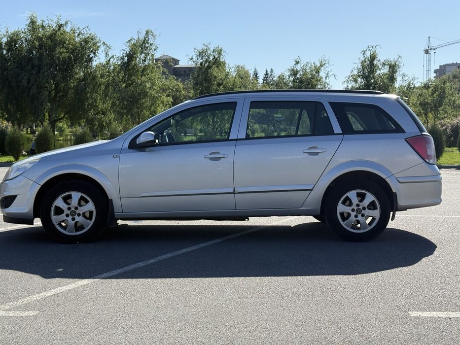 продам Opel Astra H 1.7 CDTI 2009 року