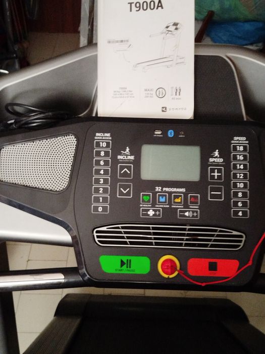 Passadeira de corrida Domyos T-900