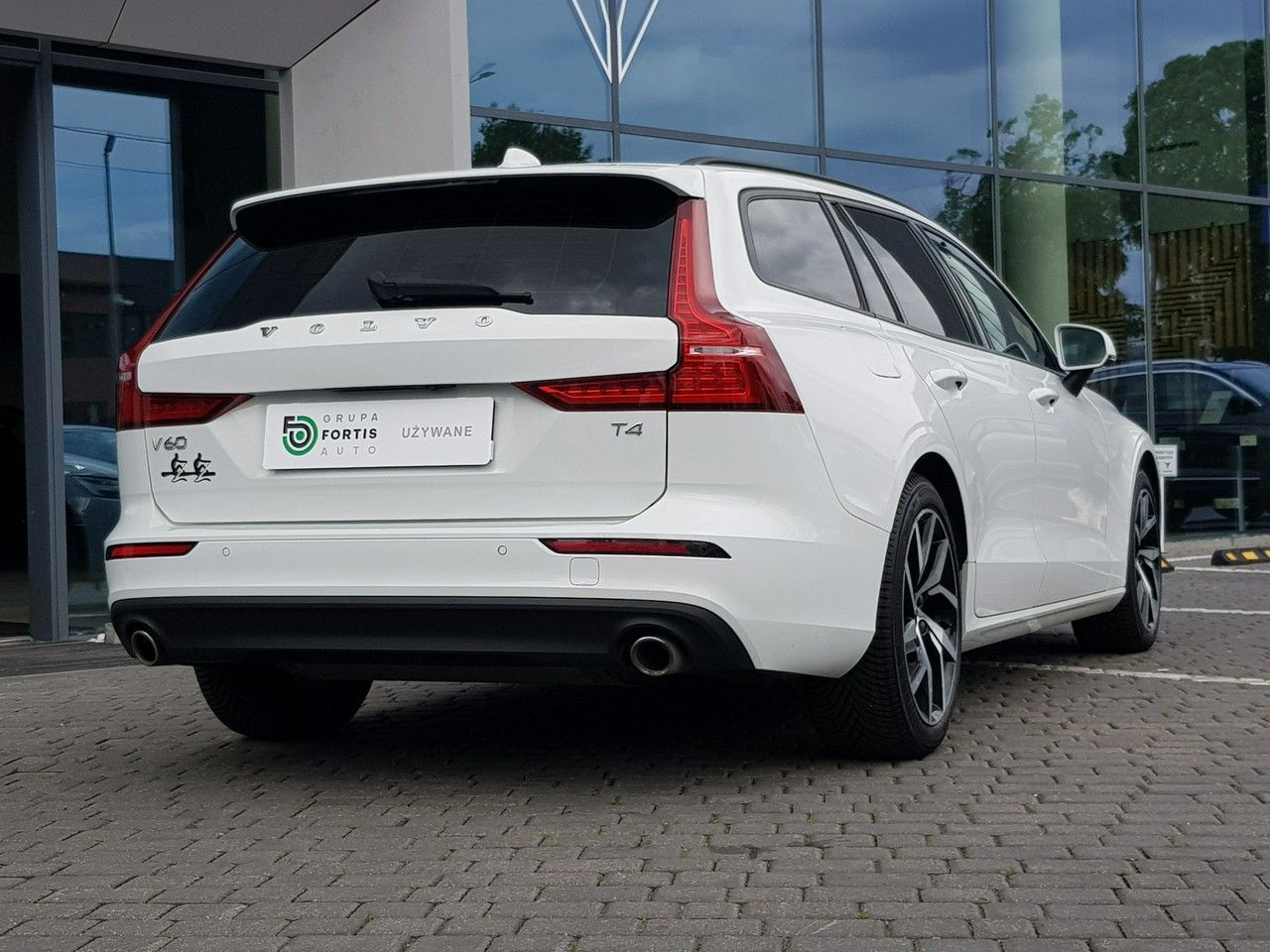 Volvo V60 Ledy/Czujniki park/Kamera/Asystenci/Salon Polska