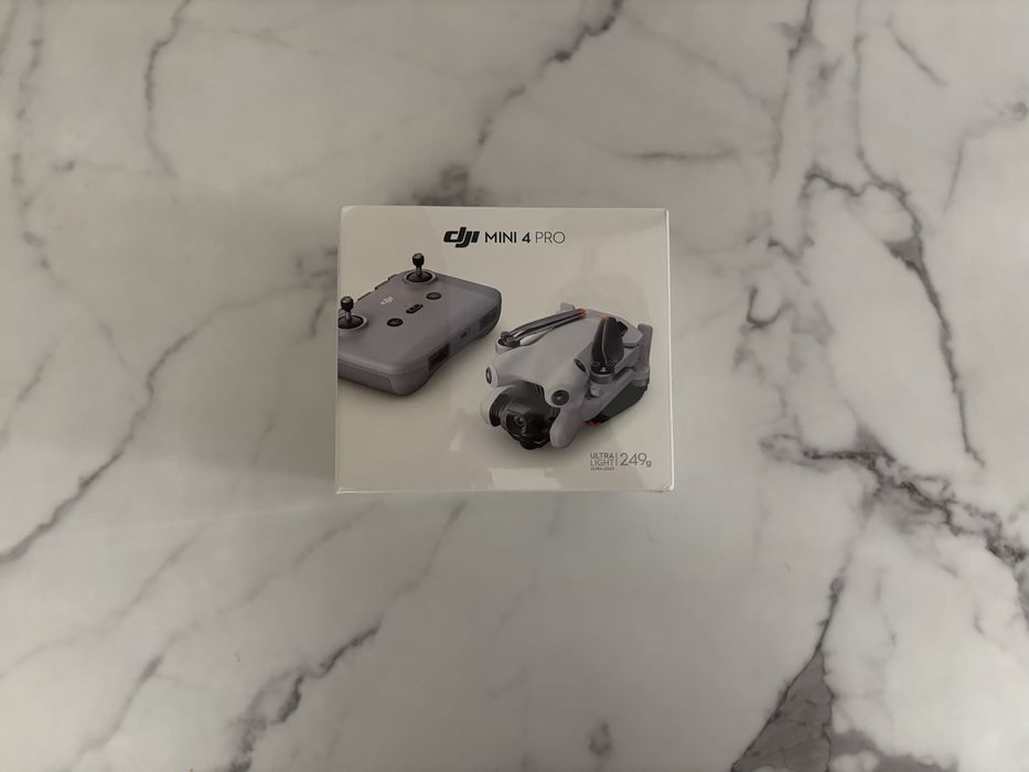 DJI Mini 4 Pro nowy ultralekki dron z kontrolerem