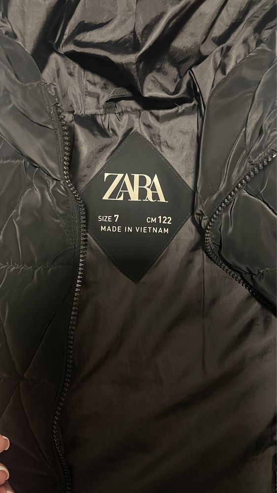 Курточка Zara для девочки