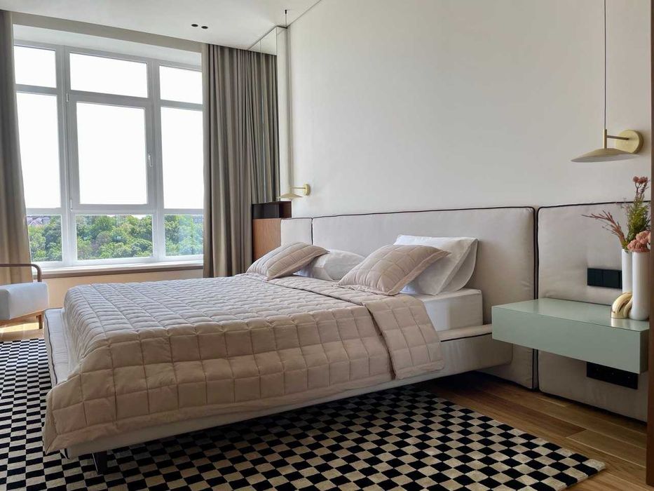 Продаж квартира ЖК Новопечерські Липки 156кв м 4-кім драгомирова