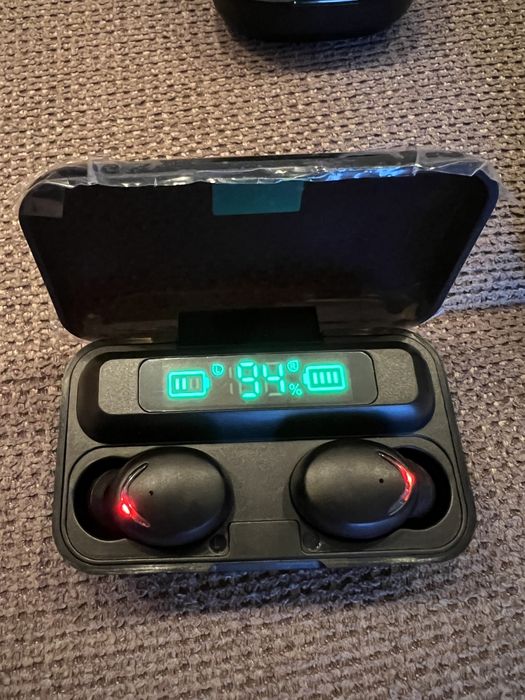 Беспроводные наушники  Bluetooth