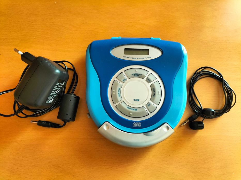 Портативный компактный диско-плеер TCM