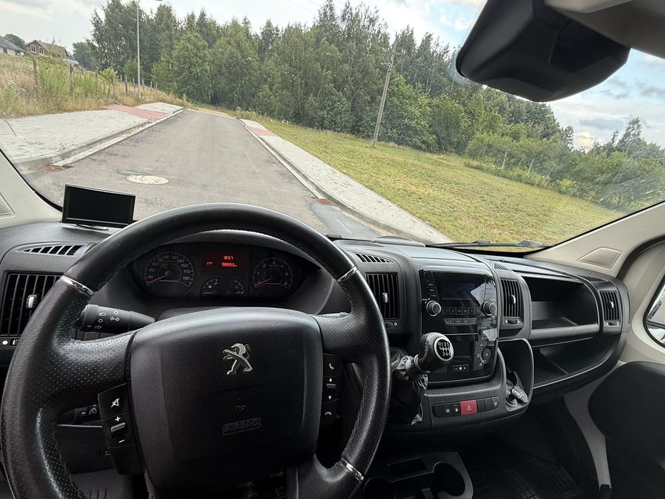 Peugeot Boxer 2.2HDI 2019 rok