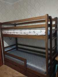 Дитяче ліжко двухярусне вживане