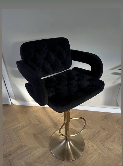 Hoker krzeslo do makijażu