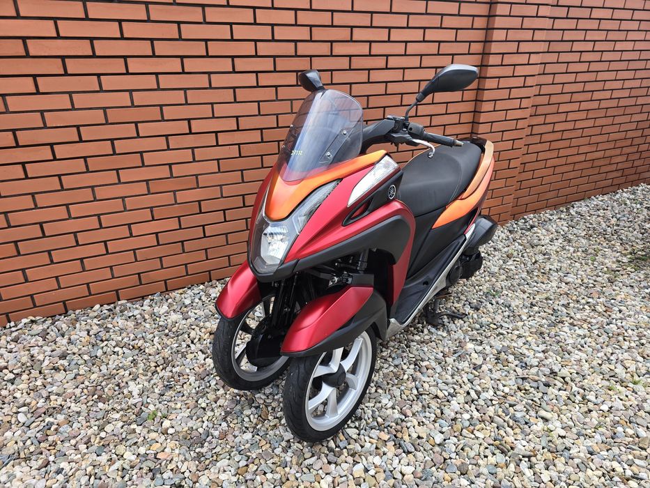 Yamaha Tricity 125 // MP3 Metropolis Xmax Burgman Satelis