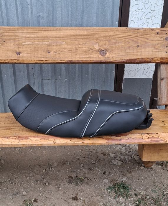 Продам сидіння Honda cb 500