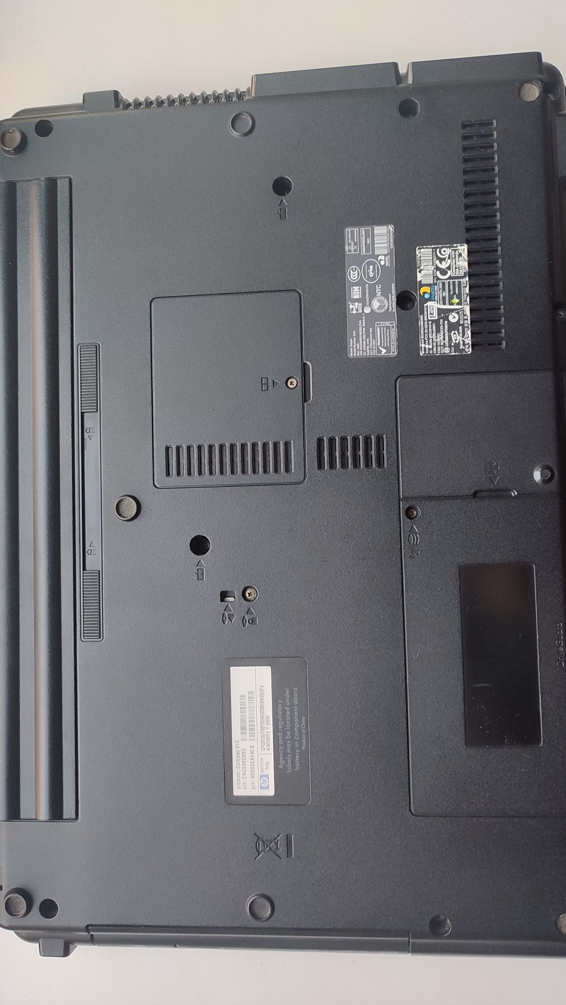 Ноутбук HP Compaq 610