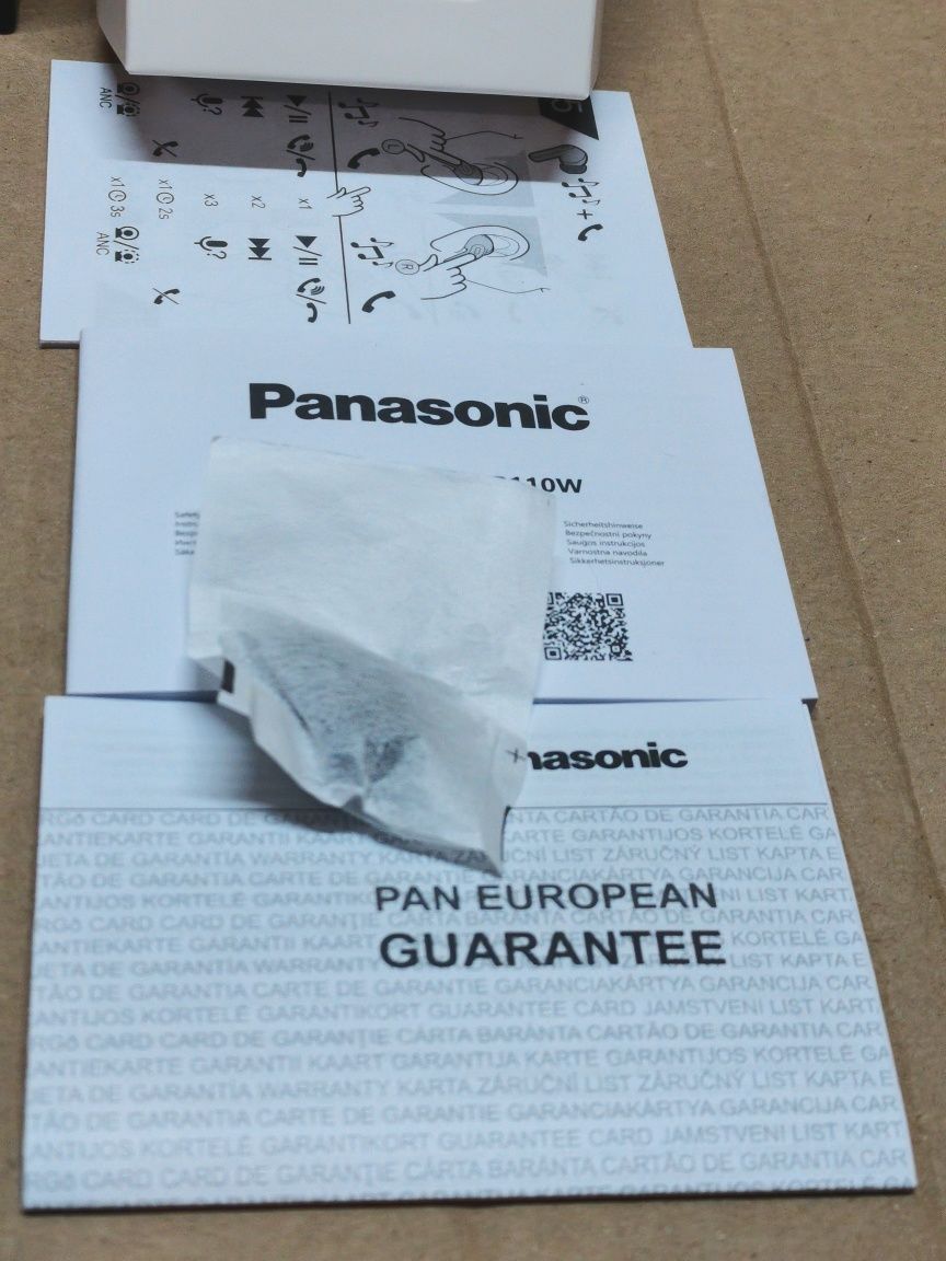 Słuchawki Panasonic RZ-B110W czarne bezprzewodowe