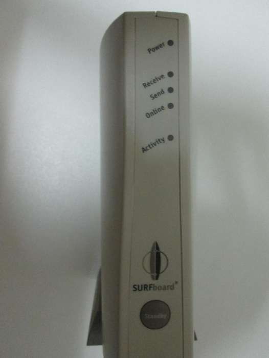 MODEM Motorola SB4100i SurfBoard NOVO